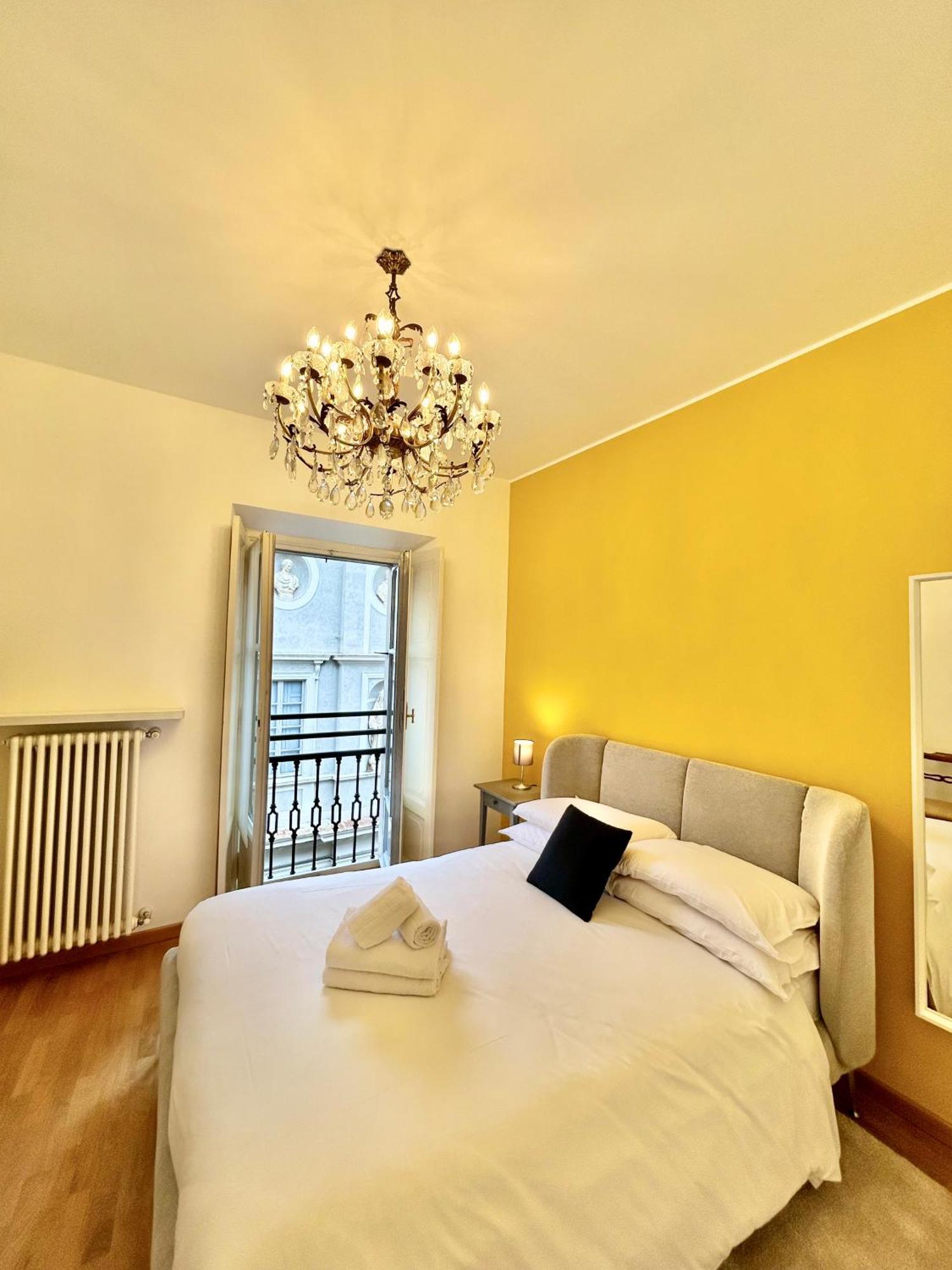 Porta Torre Como Apartment - By Relais Di Giada Exterior photo